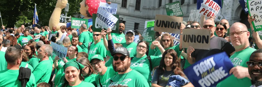 AFSCME members rally on PA capitol steps